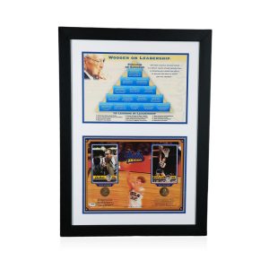 M34-John Wooden Autograph