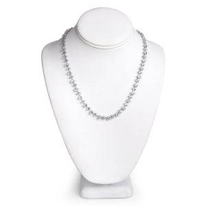 B35-30.72 cts Genuine Blue Topaz Necklace